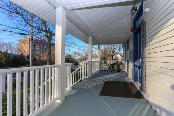 6 3rd Avenue #5, Atlantic Highlands, NJ 07716