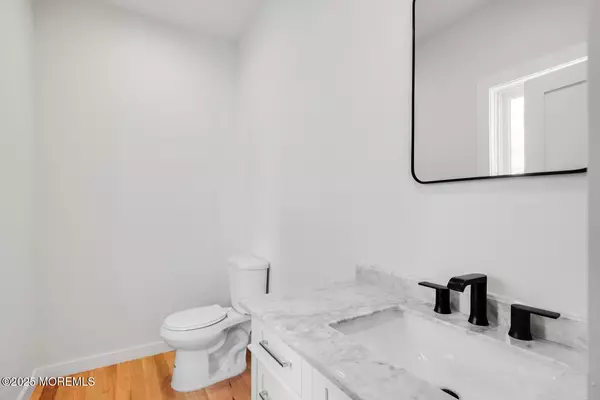 Piscataway Twp, NJ 08854,711 Plainfield Avenue