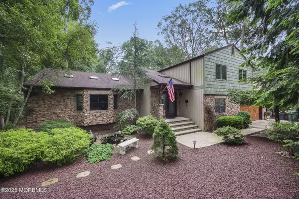 Freehold, NJ 07728,72 Fox Chase Court
