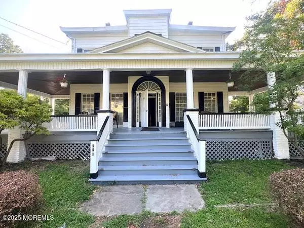 Plainfield, NJ 07060,819825 Kensington Avenue