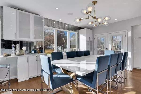 Long Branch, NJ 07740,249 Dixon Avenue