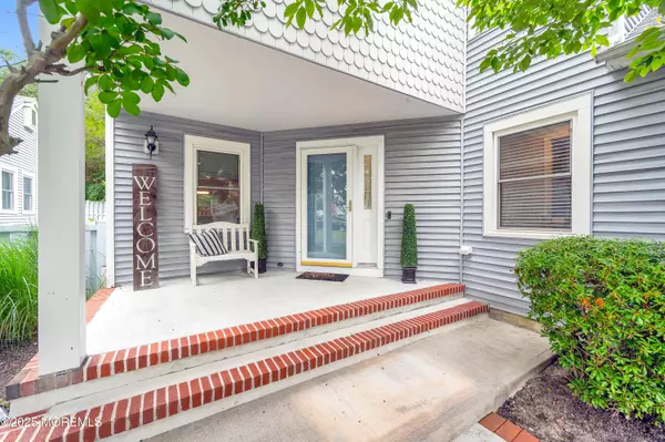 Toms River, NJ 08753,22 Turnberry Circle #121