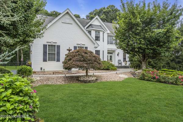12 Conor Road, Jackson, NJ 08527