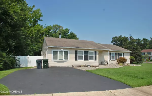 Hazlet, NJ 07730,18 Angela Circle