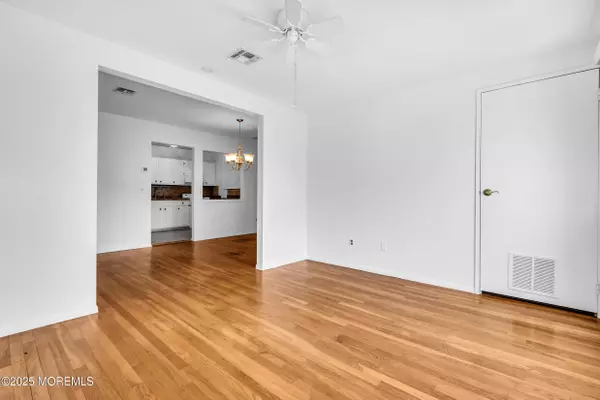 Manchester, NJ 08759,1 Falcon Street #D