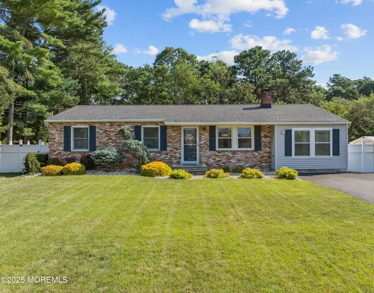 178 Cranberry Road, Toms River, NJ 08753