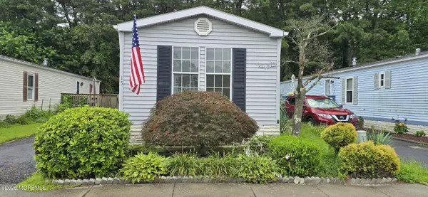 Howell, NJ 07731,15 Citation Street