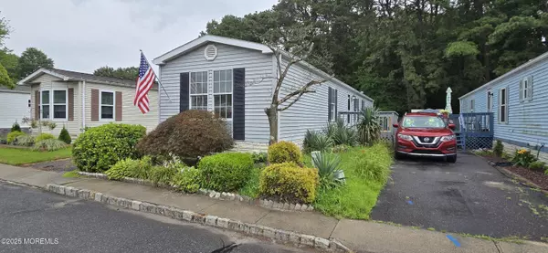 Howell, NJ 07731,15 Citation Street