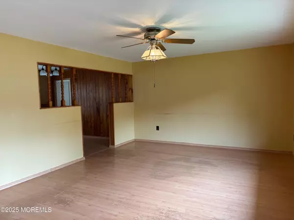 Manchester, NJ 08759,1016 Eighth Avenue