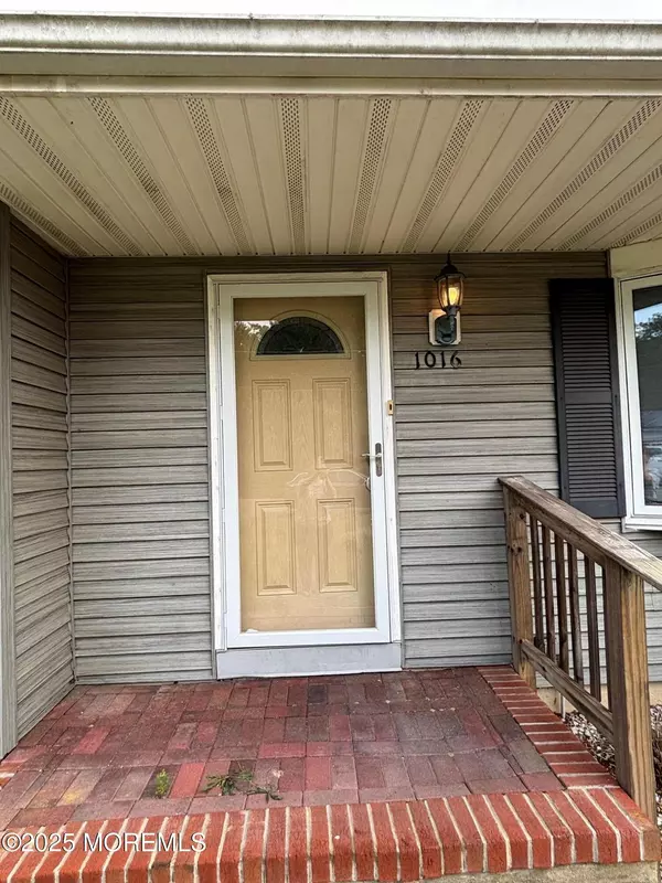 Manchester, NJ 08759,1016 Eighth Avenue