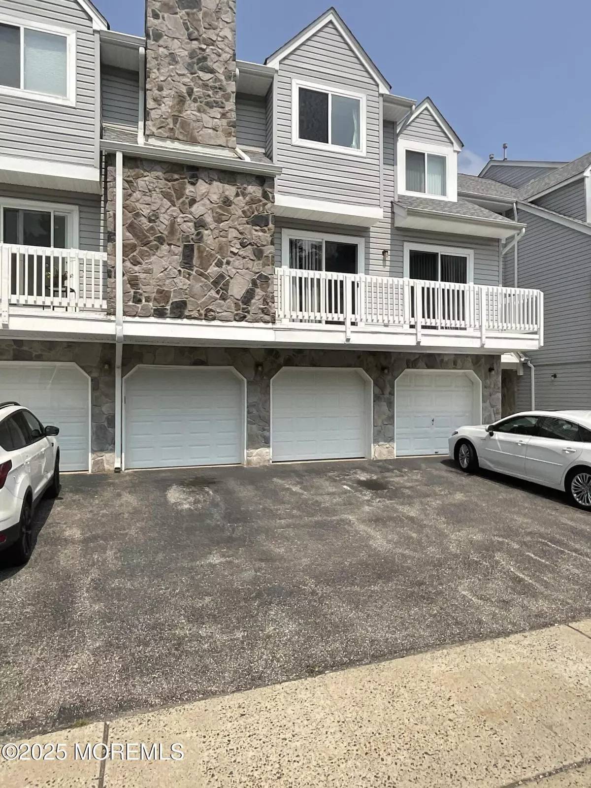 Toms River, NJ 08755,411 Schley Avenue