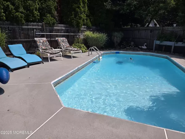 Brick, NJ 08724,5 Fieldcrest Lane