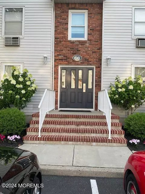 66 Whitefield Avenue #101, Ocean Grove, NJ 07756