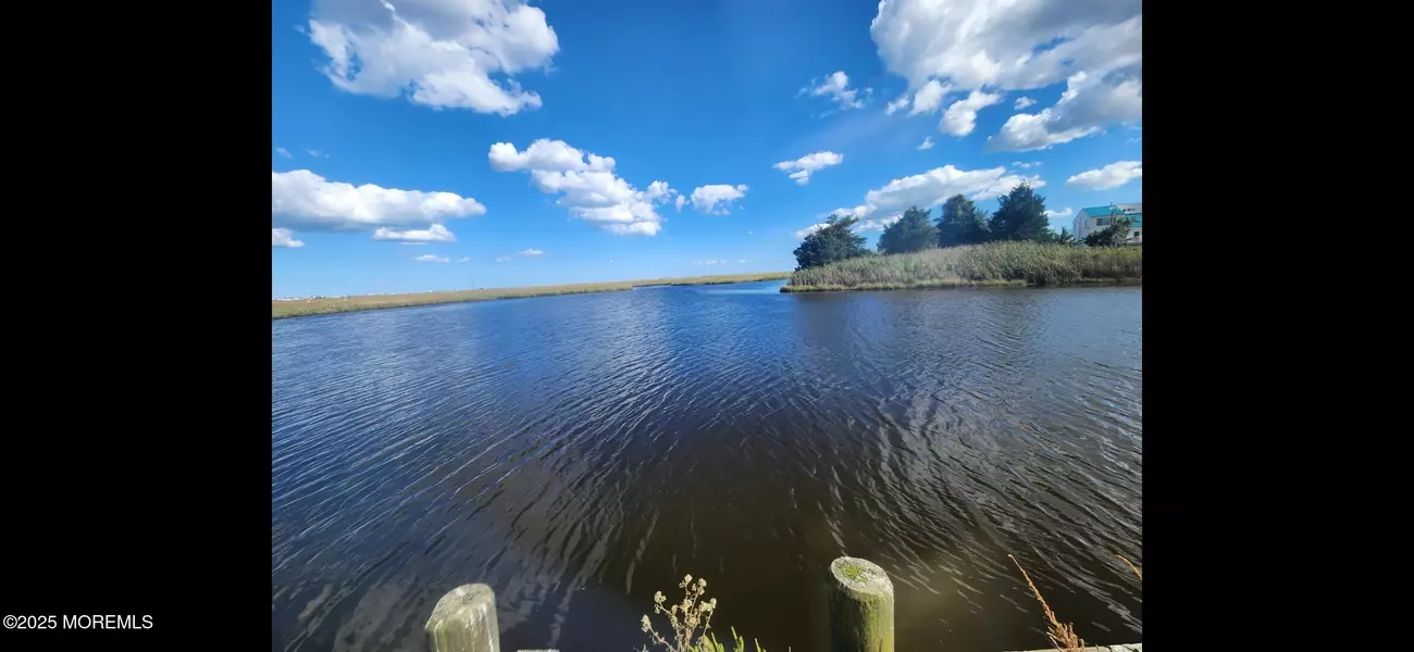 135 Juniper Drive, Little Egg Harbor, NJ 08087