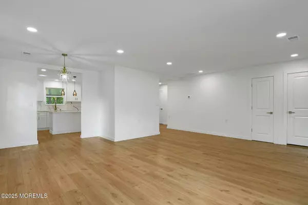 Manchester, NJ 08759,11 Twyford Lane