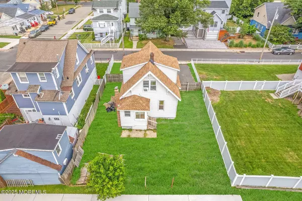 Keansburg, NJ 07734,46 Woodland Avenue