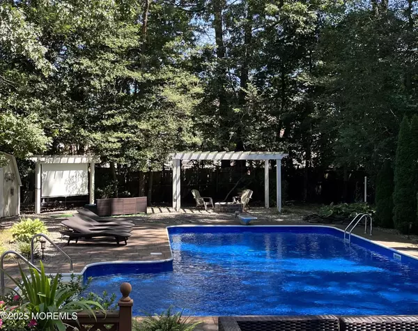 Bayville, NJ 08721,13 Colton Court