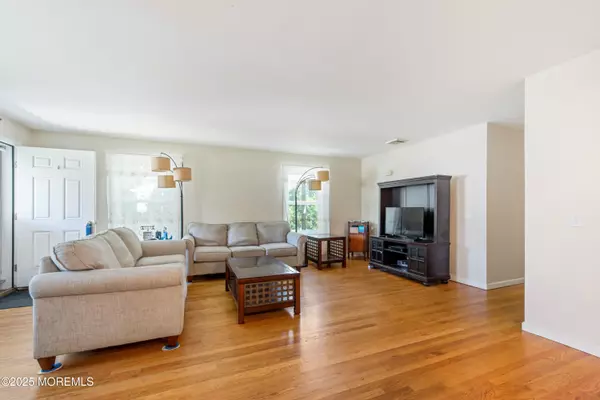 Point Pleasant, NJ 08742,1122 Borden Avenue