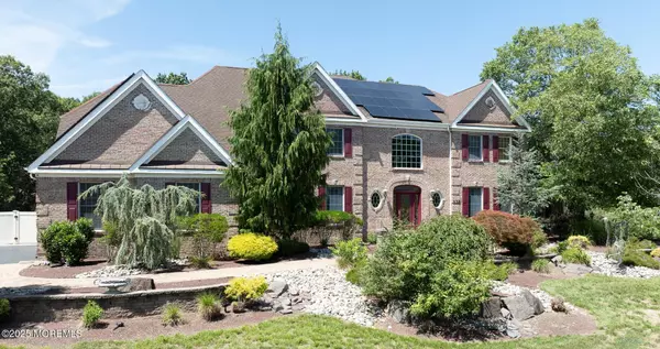 Manahawkin, NJ 08050,132 Kristine Avenue