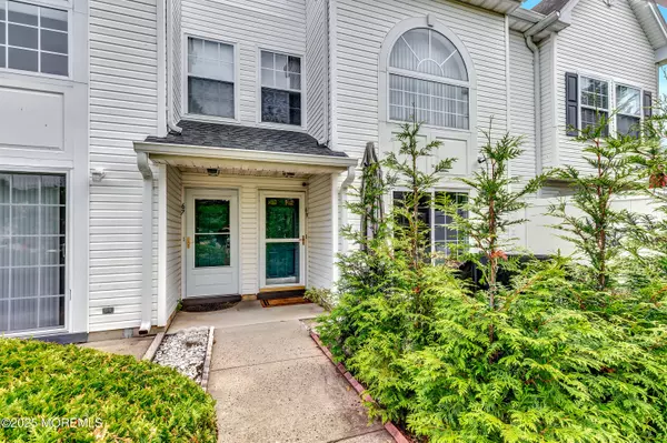 Tinton Falls, NJ 07712,69 Madison Court