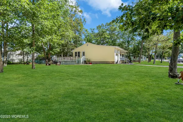 Forked River, NJ 08731,576 Vaughn Avenue