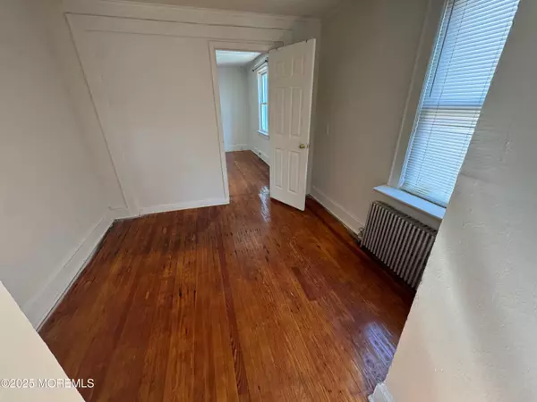 Perth Amboy, NJ 08862,110 Rector Street #2