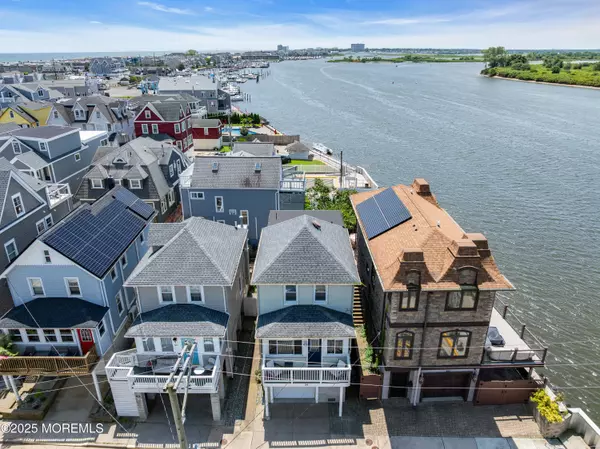 34 Beach Street, Sea Bright, NJ 07760