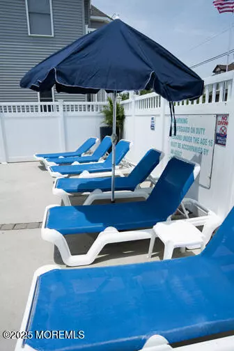 Wildwood Crest, NJ 08260,5600 Seaview Avenue