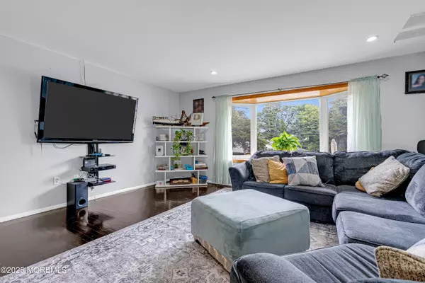 Lakewood, NJ 08701,1182 W County Line Road