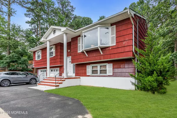 1182 W County Line Road, Lakewood, NJ 08701