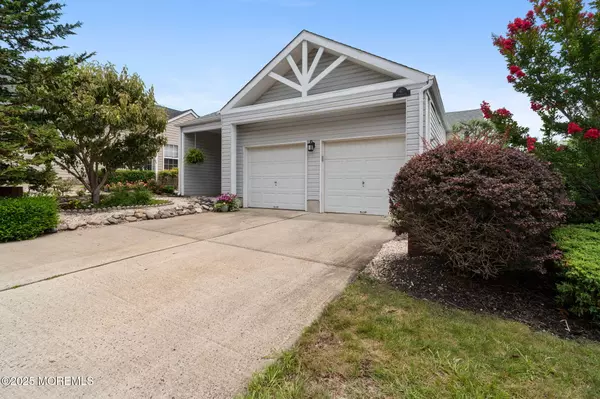 Manahawkin, NJ 08050,67 Summerhill Drive