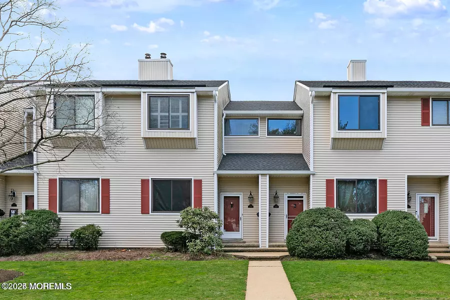 173 Clubhouse Drive, Middletown, NJ 07748