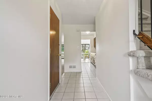 Matawan, NJ 07747,167 Penn Court #124