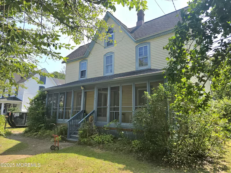 647 E Bay Avenue, Barnegat, NJ 08005
