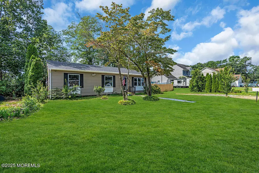 1732 Fifth Avenue, Toms River, NJ 08757