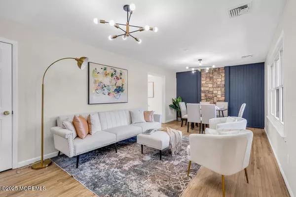 Toms River, NJ 08757,1732 Fifth Avenue