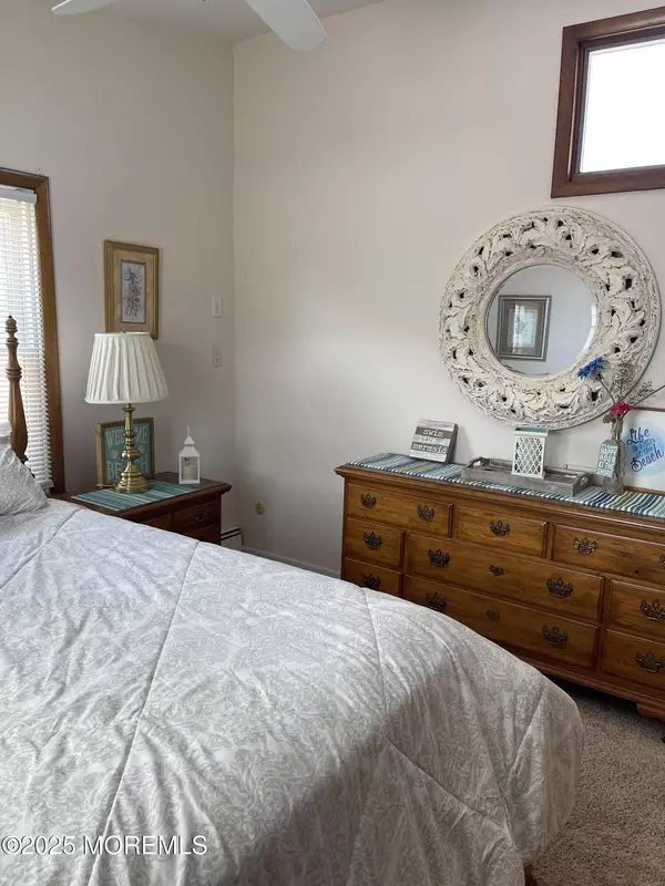 Lavallette, NJ 08735,102 Brown Avenue