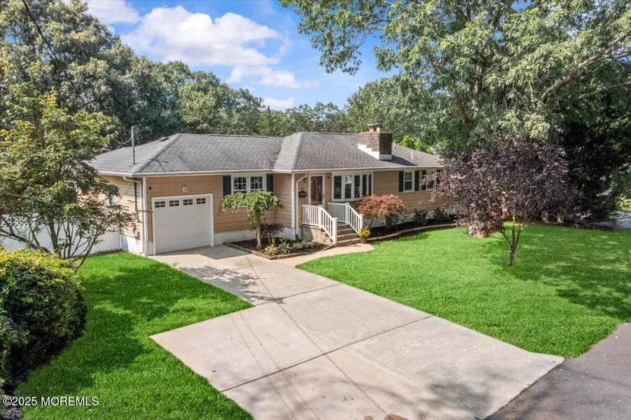 513 Robinhood Road, Brick, NJ 08724