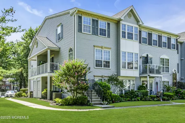 Hamilton, NJ 08619,89 Chambord Court