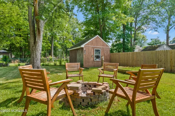 North Brunswick, NJ 08902,1584 Holly Road