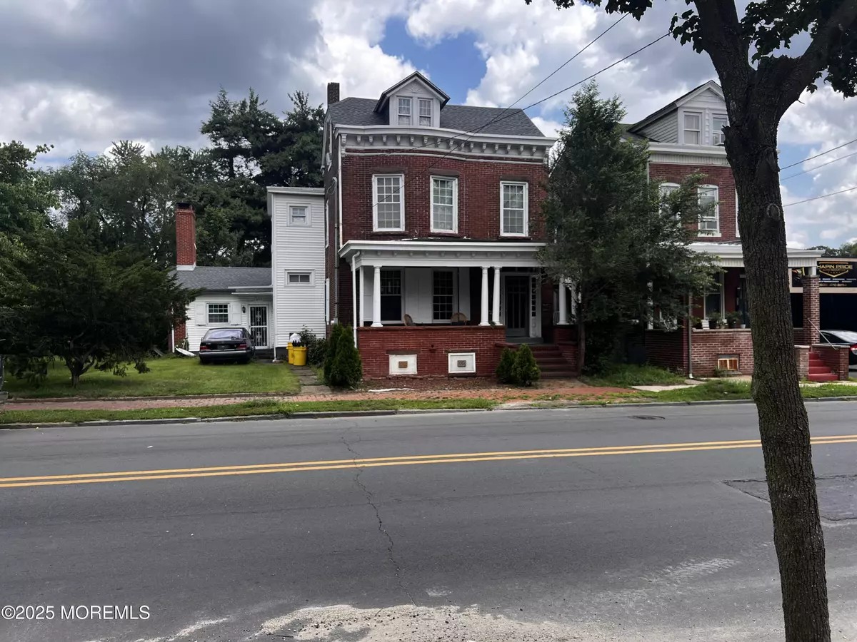 Trenton, NJ 08629,254 S Olden Avenue