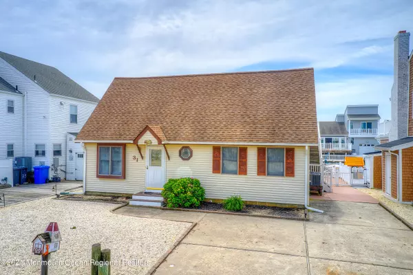 Manahawkin, NJ 08050,31 Peggy Lane