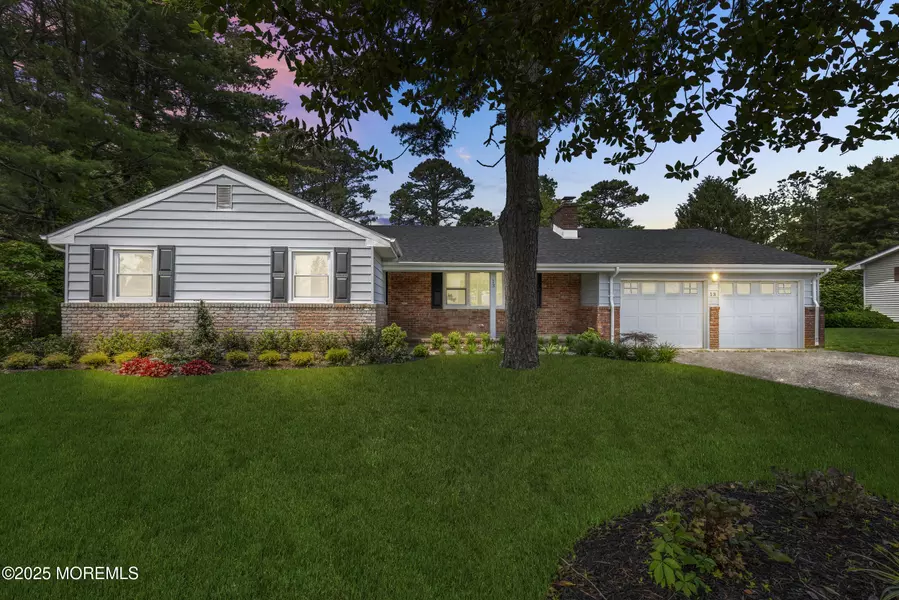 13 Pinehurst Drive, Little Egg Harbor, NJ 08087