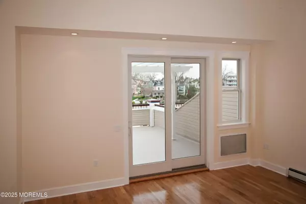 Asbury Park, NJ 07712,550 Cookman Avenue #208