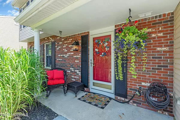 Howell, NJ 07731,19 Timberline Drive
