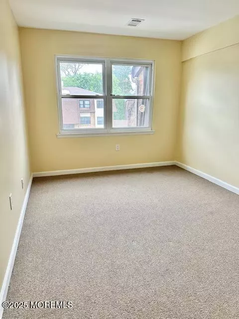 Edison, NJ 08817,1730 Raspberry Court #1730