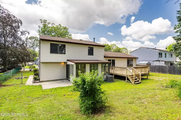 Bayville, NJ 08721,13 Grouse Drive