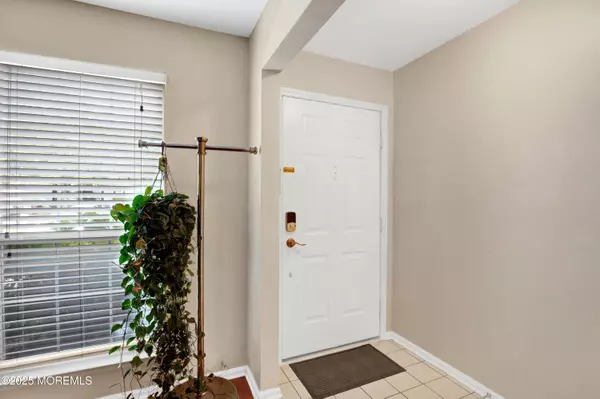 Freehold, NJ 07728,156 Setter Place