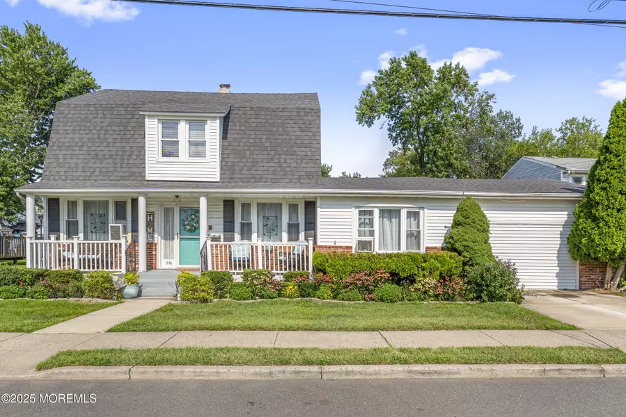 256 Twilight Avenue, Keansburg, NJ 07734