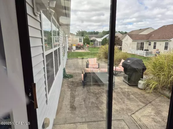 Toms River, NJ 08757,18 Narberth Way